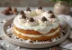 Gâteau aux marrons 'neige' avec couverture blanche crémeuse