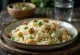 Morog Polao à la cardamome, filet de cuisse de poulet, riz et petits pois