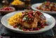 Fesenjan, poulet iranien aux noix et à la grenade servi