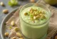 Lassi à la pistache, au yaourt crémeux et citron vert frais, parfumé à l'eau de rose