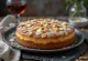 Gâteau à la châtaigne et aux amandes servi